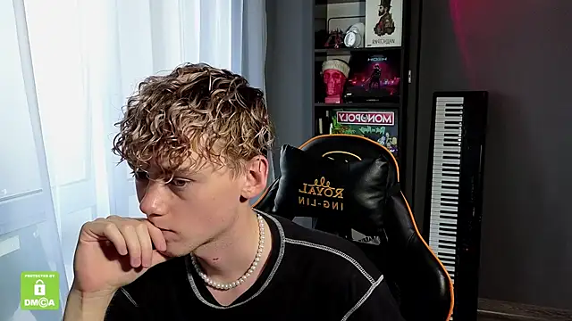 Keytaro online show from 09.20.25