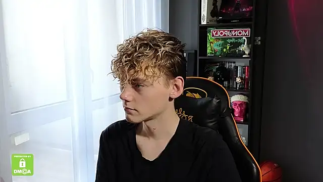 Keytaro online show from 10.12.25