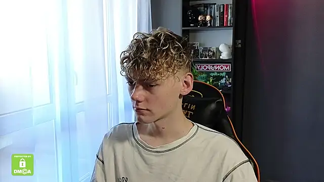 Keytaro online show from 10.29.25