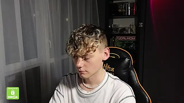 Keytaro online show from 11.11.25