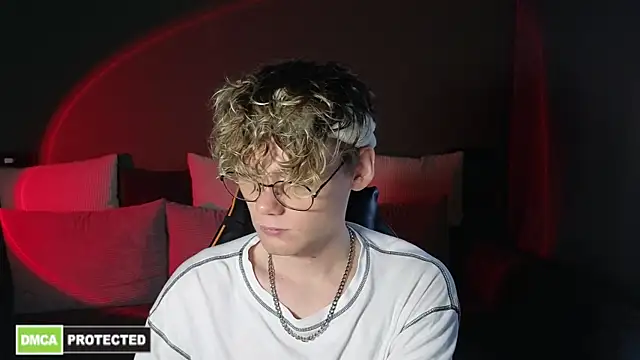 Keytaro online show from 04.10.26