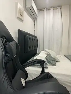 Snapshot of Belissa_miller chatting on 09.27.25 Belissa miller online show from 09.27.25