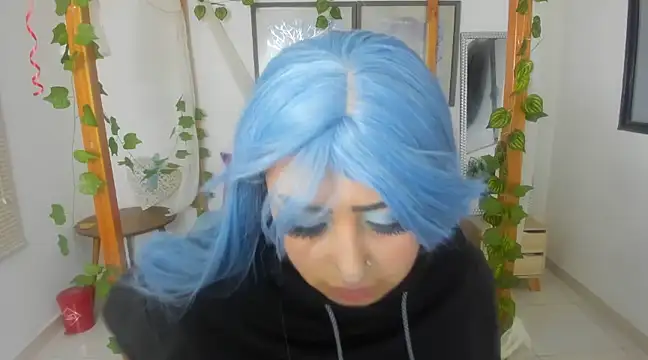 Snapshot of lussyevans24 chatting on 02.24.25 lussyevans24 online show from 02.24.25