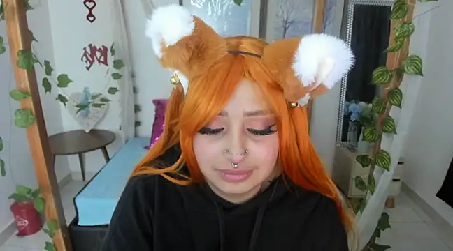 Snapshot of lussyevans24 chatting on 03.09.25 lussyevans24 online show from 03.09.25