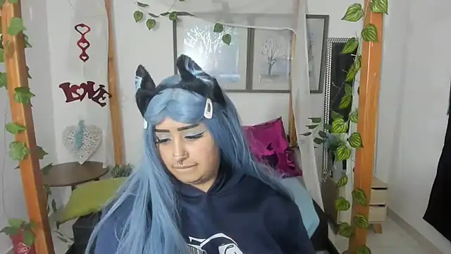 Snapshot of lussyevans24 chatting on 03.13.25 lussyevans24 online show from 03.13.25