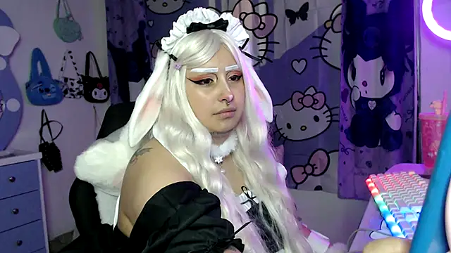 Snapshot of lussyevans24 chatting on 11.01.25 lussyevans24 online show from 11.01.25