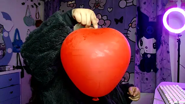 lussyevans24 online show from 03.02.26