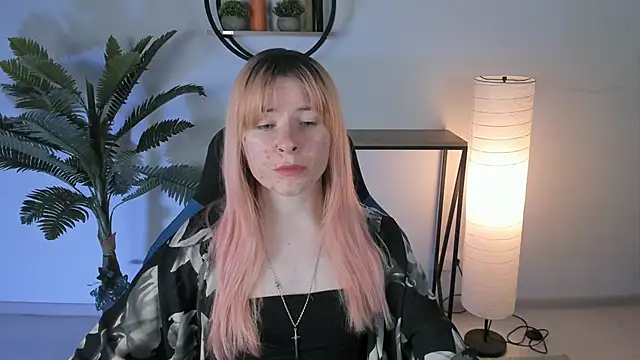 LexiWenford online show from 02.21.25