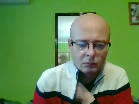 Snapshot of Tiger202441 chatting on 12.21.25 Tiger202441 online show from 12.21.25