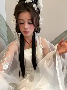 Snapshot of Asia-Melody chatting on 04.30.26 Asia-Melody online show from 04.30.26