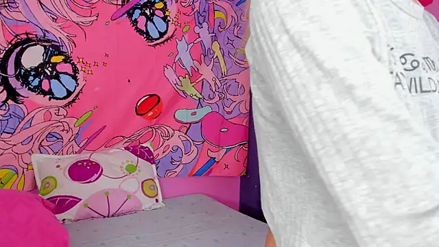 kittyzenn online show from 12.18.24