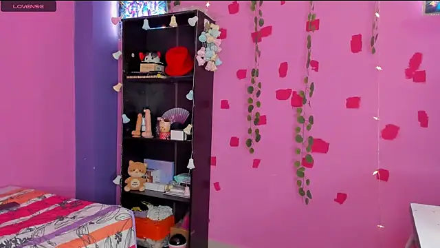 kittyzenn online show from 01.30.25