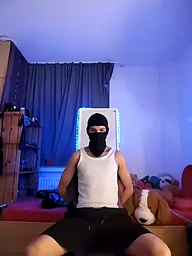 Snapshot of Dennis_2024 chatting on 01.20.25 Dennis 2024 online show from 01.20.25