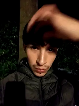 Snapshot of Dennis_2024 chatting on 10.18.25 Dennis 2024 online show from 10.18.25