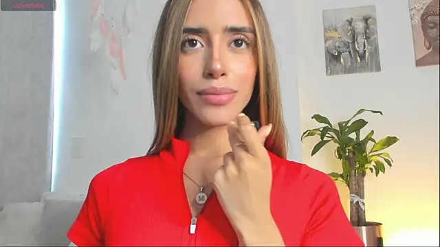 StormiRusso online show from 09.27.25