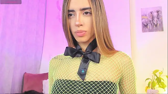 StormiRusso online show from 10.06.25