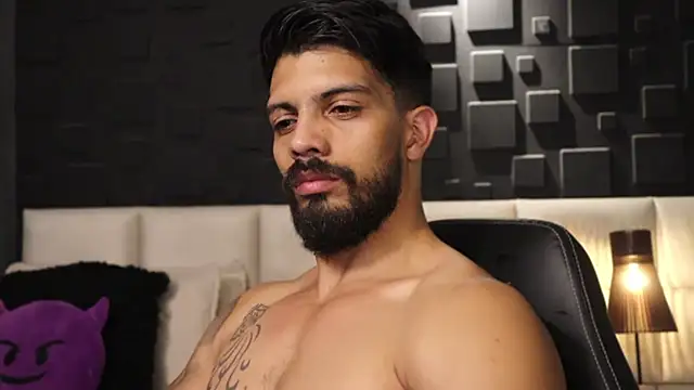 DannSaenz online show from 02.13.25