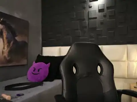 DannSaenz online show from 02.18.25