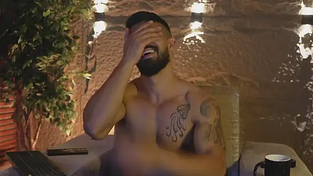 DannSaenz online show from 09.25.25