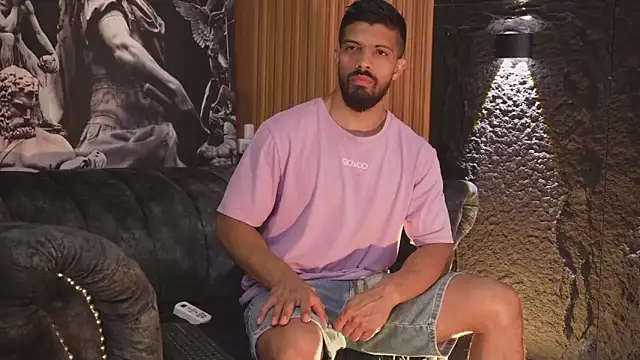 DannSaenz online show from 11.03.25