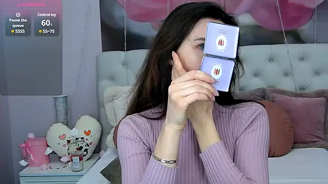 VioletUmi online show from 02.27.25