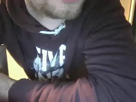 Snapshot of rugbyboy22 chatting on 12.22.25 rugbyboy22 online show from 12.22.25