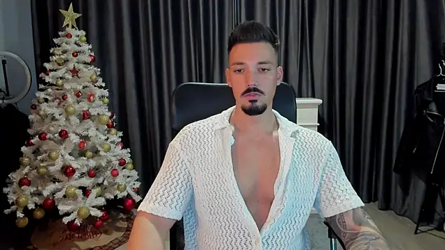 Snapshot of HaydenSpearss chatting on 12.08.24 HaydenSpearss online show from 12.08.24