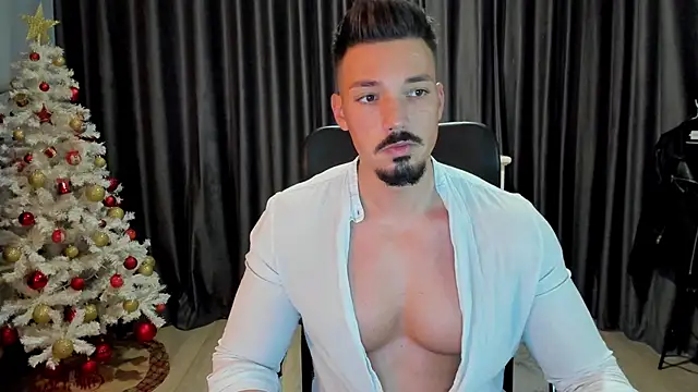 Snapshot of HaydenSpearss chatting on 12.17.24 HaydenSpearss online show from 12.17.24