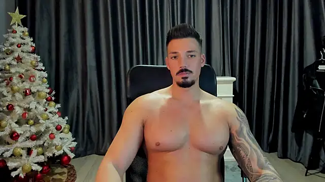 Snapshot of HaydenSpearss chatting on 12.17.24 HaydenSpearss online show from 12.17.24