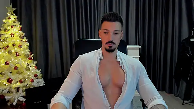 Snapshot of HaydenSpearss chatting on 12.29.24 HaydenSpearss online show from 12.29.24