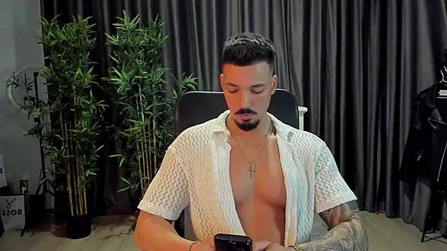 Snapshot of HaydenSpearss chatting on 02.01.25 HaydenSpearss online show from 02.01.25