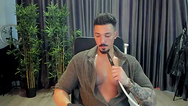 Snapshot of HaydenSpearss chatting on 02.12.25 HaydenSpearss online show from 02.12.25