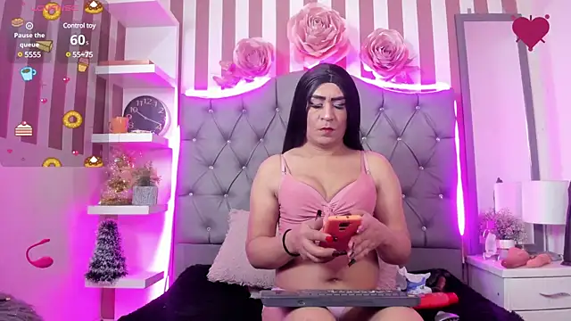 Natasha Hart online show from 01.23.25