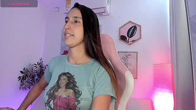 aleja rythm online show from 01.14.25