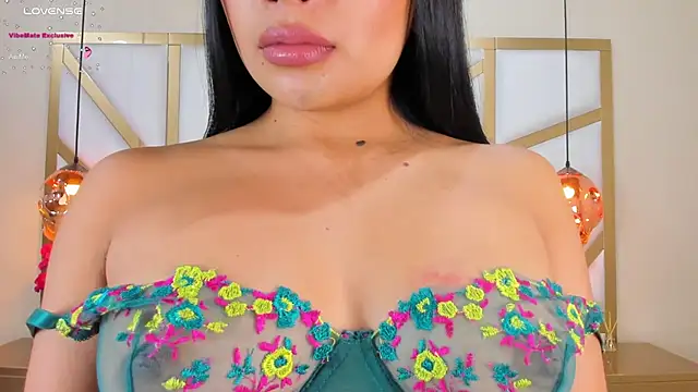 CarolineMaldonado online show from 02.21.25