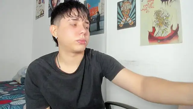 Snapshot of nathan_x1 chatting on 11.25.25 nathan x1 online show from 11.25.25