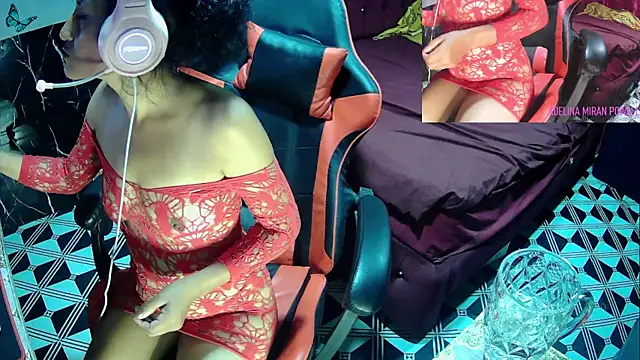 AdelinaMiran90 online show from 01.26.25