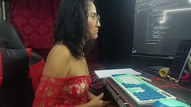 AdelinaMiran90 online show from 11.13.25