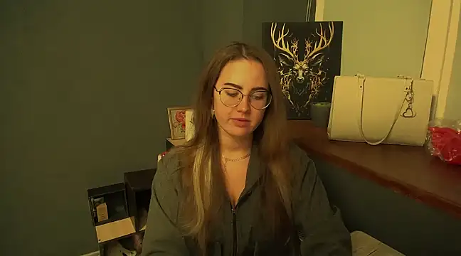 luxie milady online show from 12.12.24