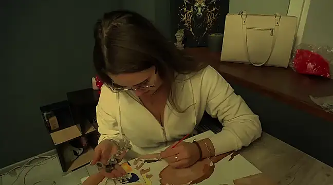 luxie milady online show from 12.13.24