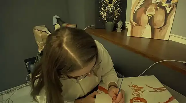 luxie milady online show from 02.12.25