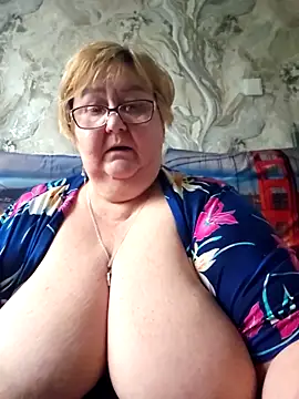 Snapshot of Awn290668 chatting on 04.08.26 Awn290668 online show from 04.08.26