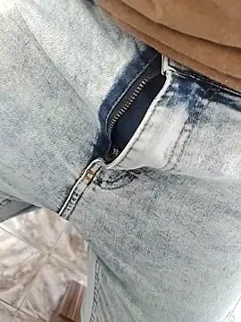 OLAJONES online show from 09.10.25