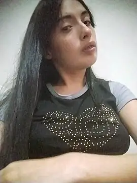 Snapshot of Mayer_09 chatting on 10.29.25 Mayer 09 online show from 10.29.25