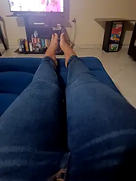 carlajames  online show from 03.25.26