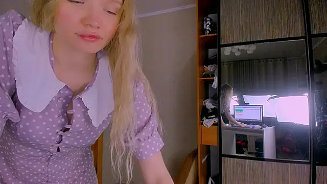 BoysLoveBlondee online show from 03.20.25