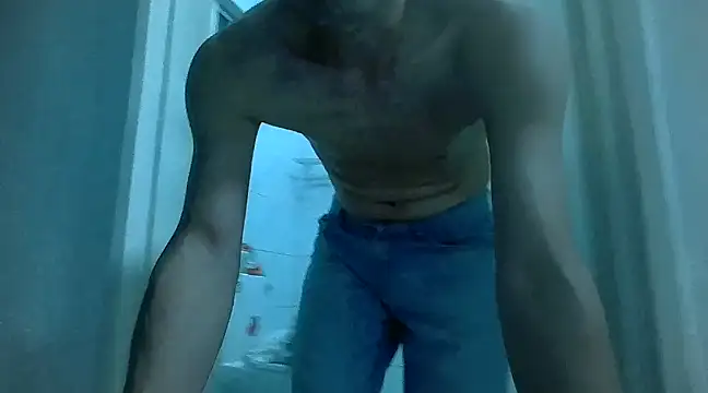 kisstoyousoon2024 online show from 03.22.25