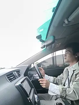 kisstoyousoon2024 online show from 01.14.26