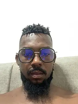 Snapshot of Destrozador415 chatting on 02.01.25 Destrozador415 online show from 02.01.25