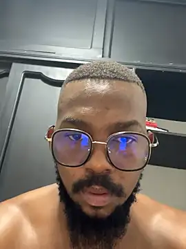 Snapshot of Destrozador415 chatting on 02.28.25 Destrozador415 online show from 02.28.25